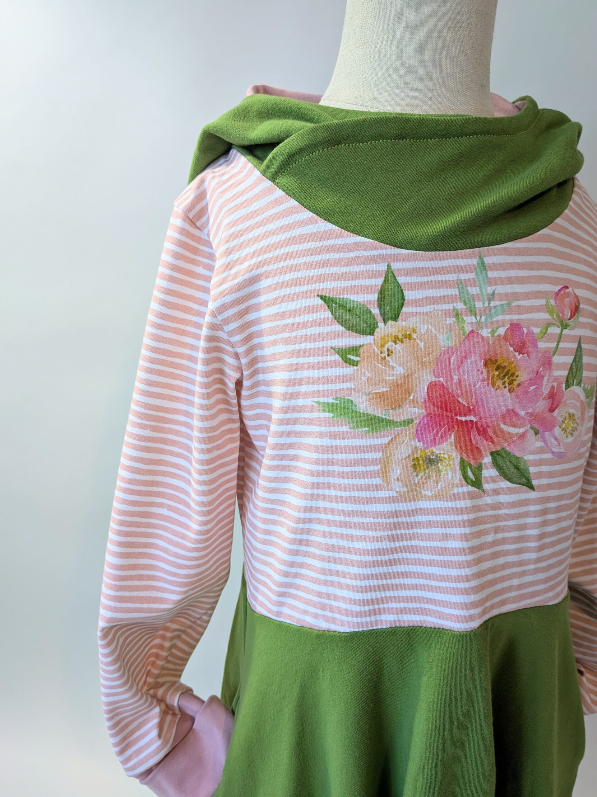 Organic Hooded Dress - Pockets - Grow With Me - Green and Pink Floral - Image 2