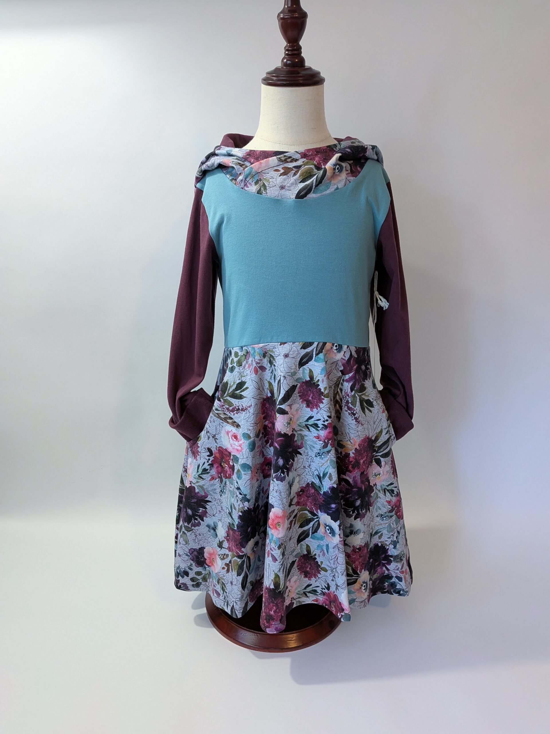 Organic Hooded Dress - Pockets - Grow With Me - Floral - Image 3